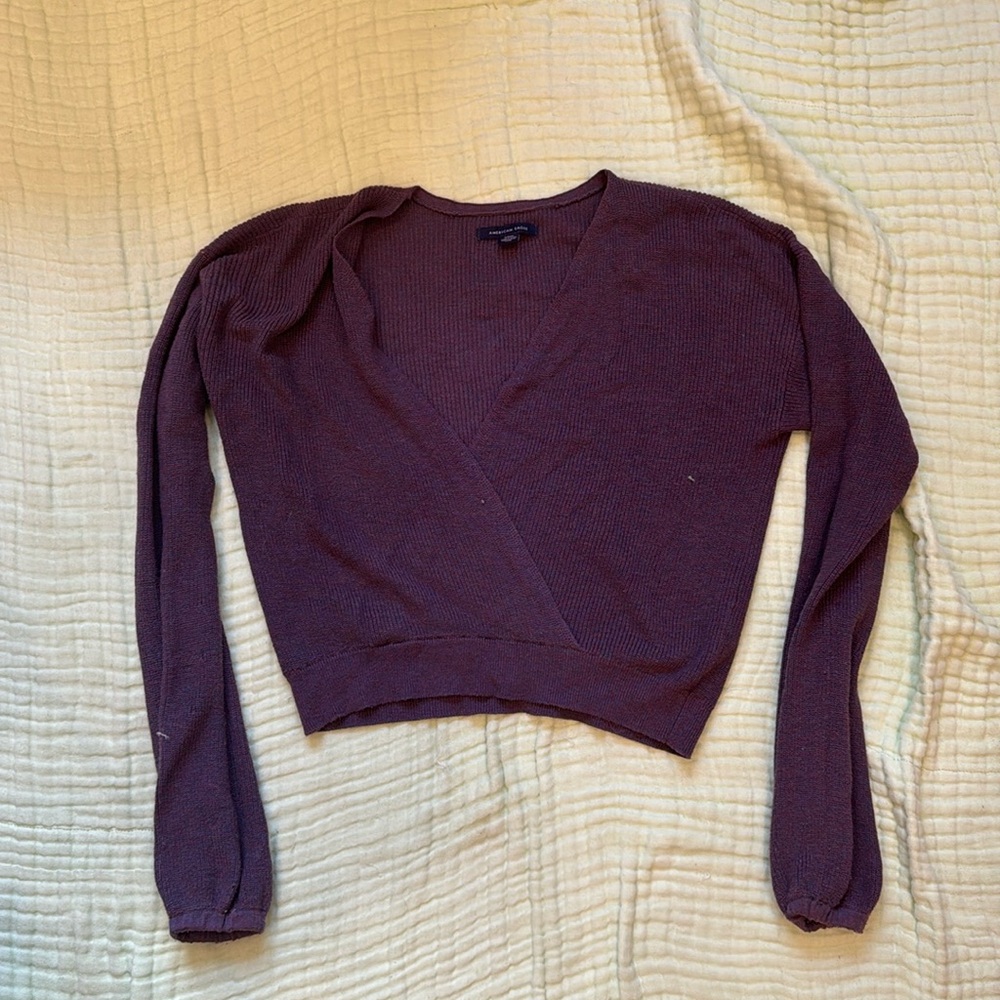V neck sweater